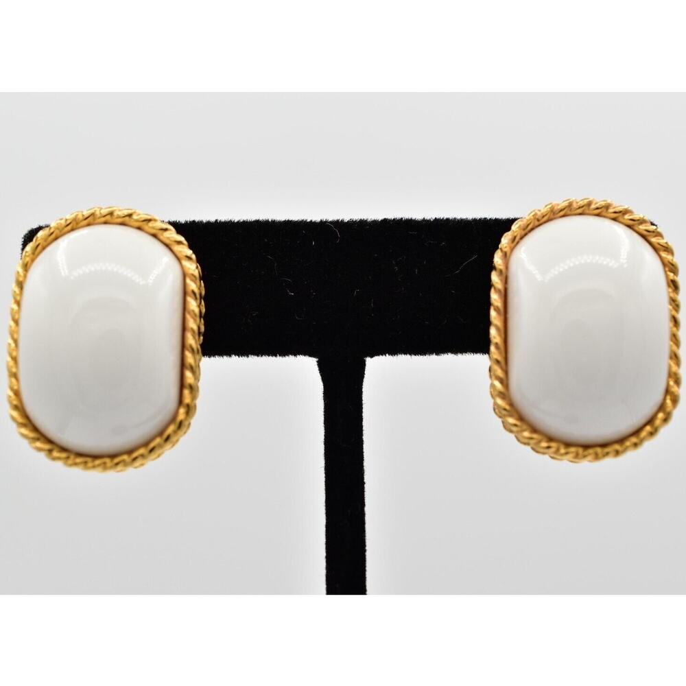 Trifari Vintage Clip On Earrings White Cabochon Gold Chunky Signed 1980s BinAZ